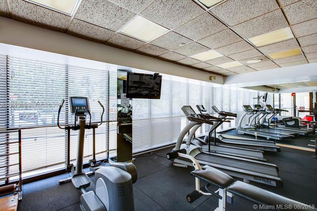 2555 Collins Ave 1914, Miami Beach, FL 33140