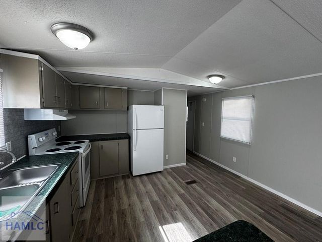 452 Hardee Road NE, Ludowici, GA 31316