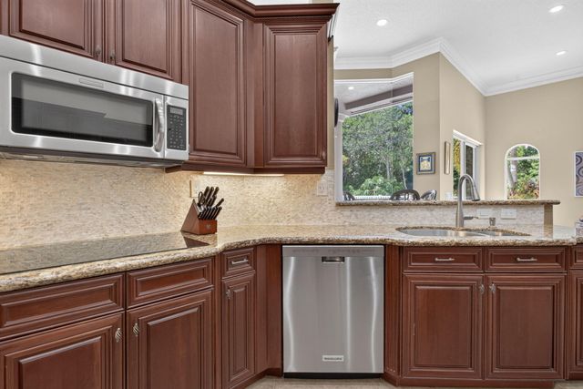 6161 NW 53RD Circle, Coral Springs, FL 33067