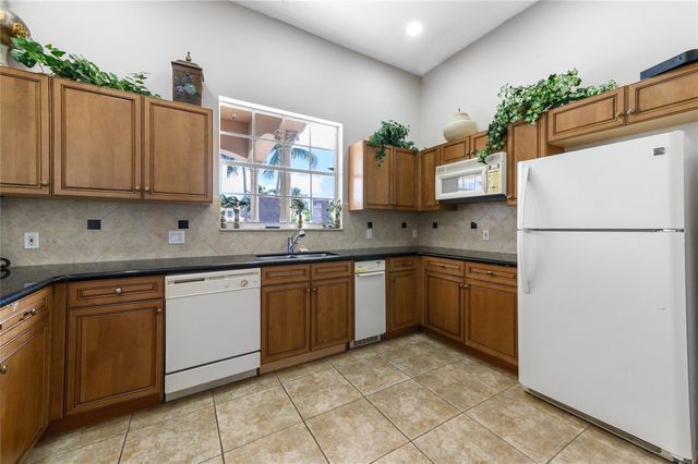 6161 NW 53RD Circle, Coral Springs, FL 33067
