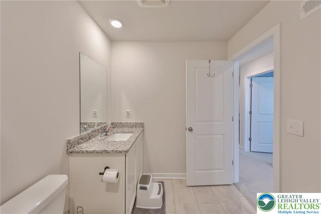 4905 Brookside Court, Upper Saucon Twp, PA 18036