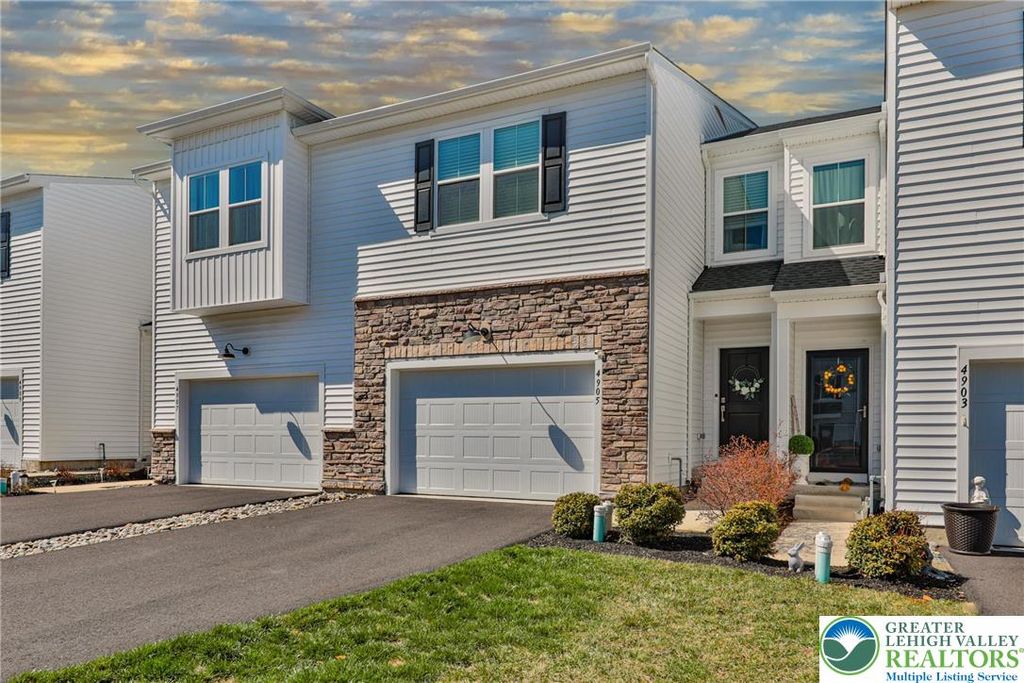 4905 Brookside Court, Upper Saucon Twp, PA 18036