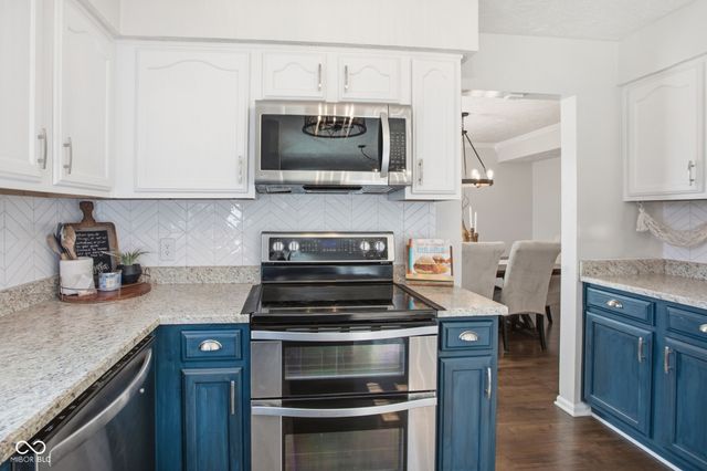 11825 Ashton Drive, Fishers, IN 46038