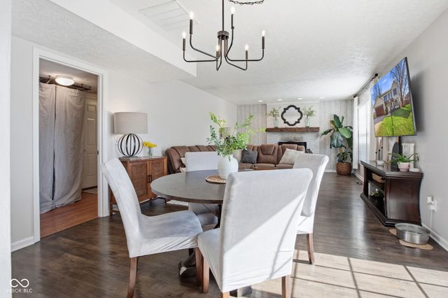 11825 Ashton Drive, Fishers, IN 46038