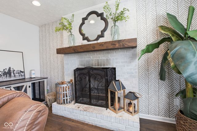 11825 Ashton Drive, Fishers, IN 46038