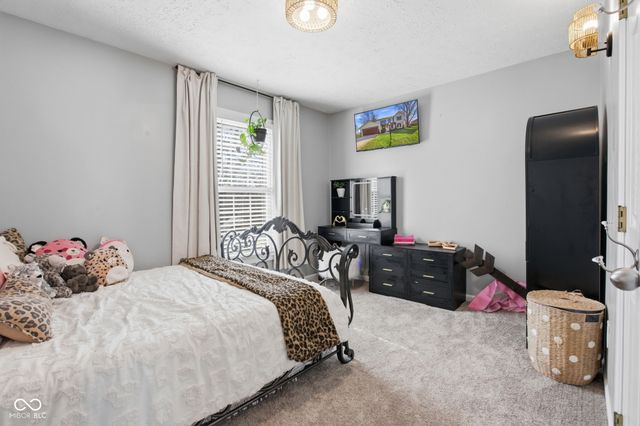 11825 Ashton Drive, Fishers, IN 46038