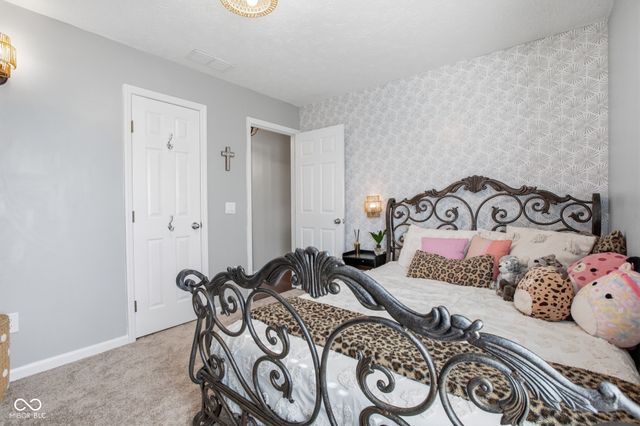 11825 Ashton Drive, Fishers, IN 46038