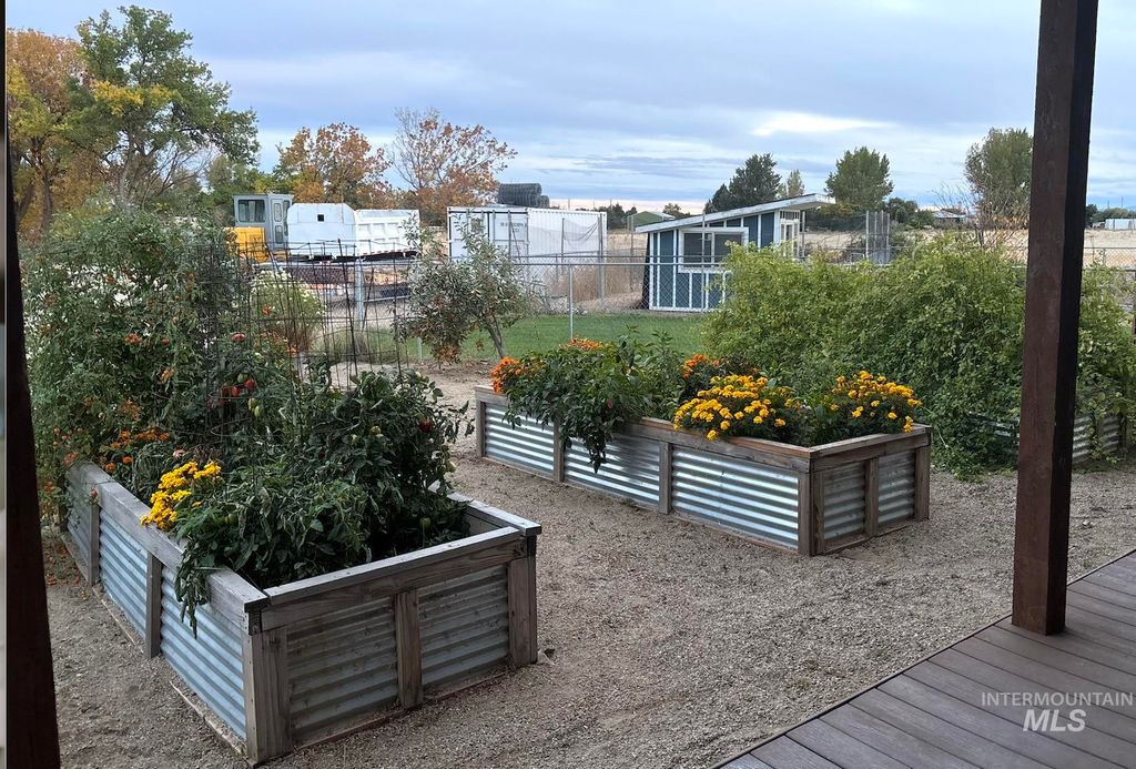 415 N Locust Grove Road, Kuna, ID 83634 photo 11