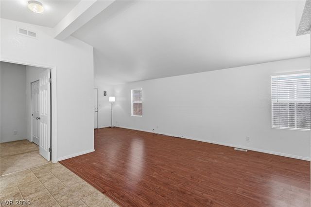 4589 Royal Ridge Boulevard, Las Vegas, NV 89103
