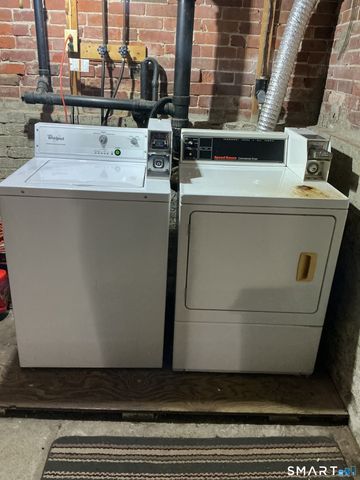 22 Suffield Street, Windsor Locks, CT 06096