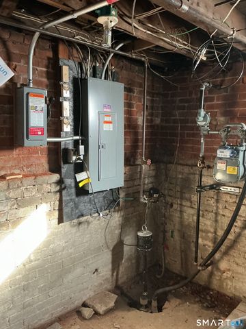 22 Suffield Street, Windsor Locks, CT 06096