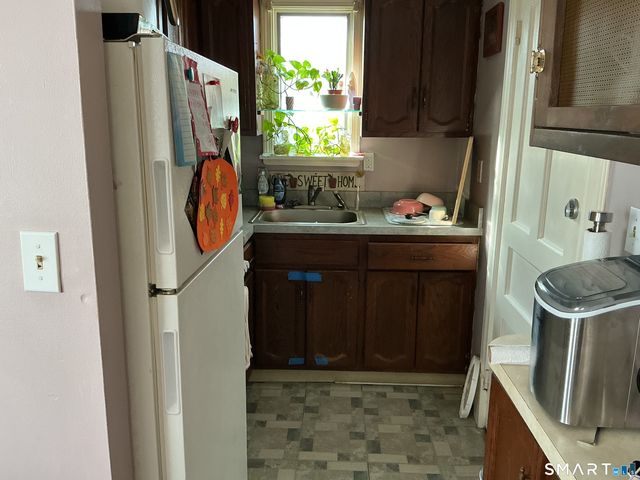 22 Suffield Street, Windsor Locks, CT 06096