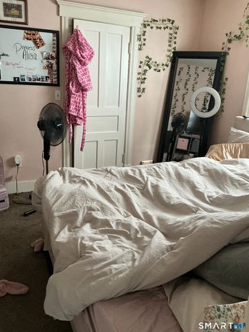 22 Suffield Street, Windsor Locks, CT 06096