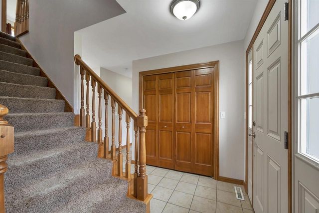 2085 BRACTON ROAD, Suamico, WI 54173