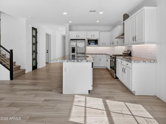 2141 E FLAMINGO Way, Gilbert, AZ 85297