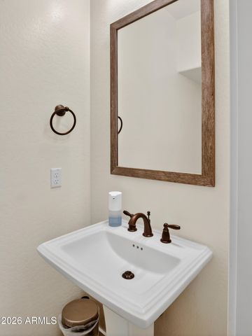 2141 E FLAMINGO Way, Gilbert, AZ 85297