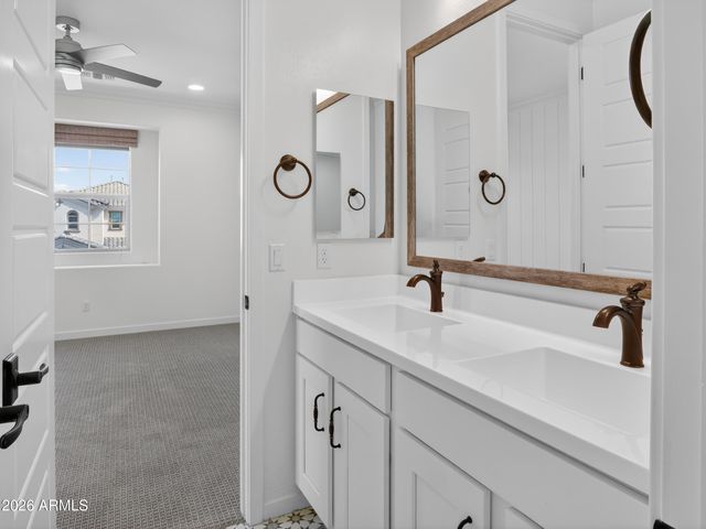 2141 E FLAMINGO Way, Gilbert, AZ 85297