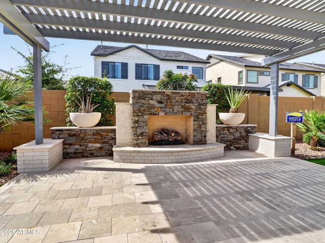 2141 E FLAMINGO Way, Gilbert, AZ 85297