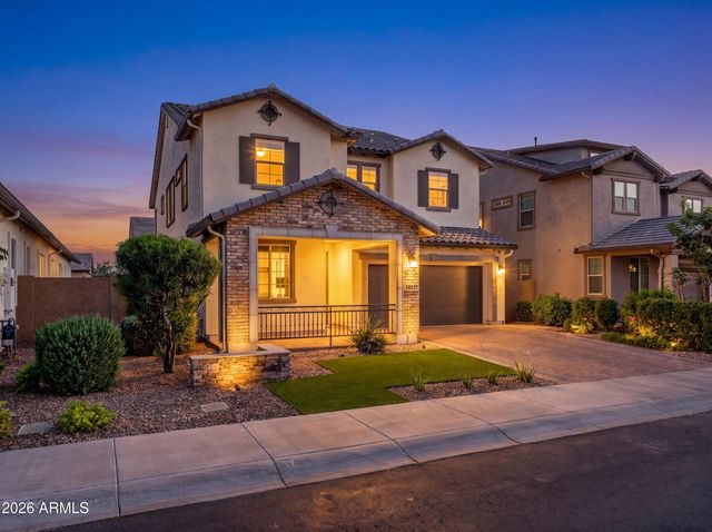 2141 E FLAMINGO Way, Gilbert, AZ 85297