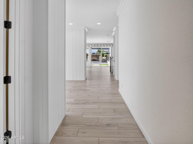 2141 E FLAMINGO Way, Gilbert, AZ 85297