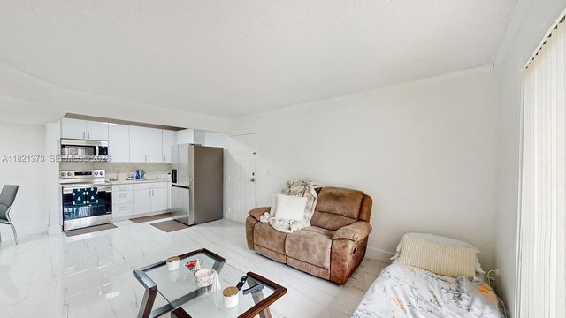 7180 NW 179th Street 105, Hialeah, FL 33015