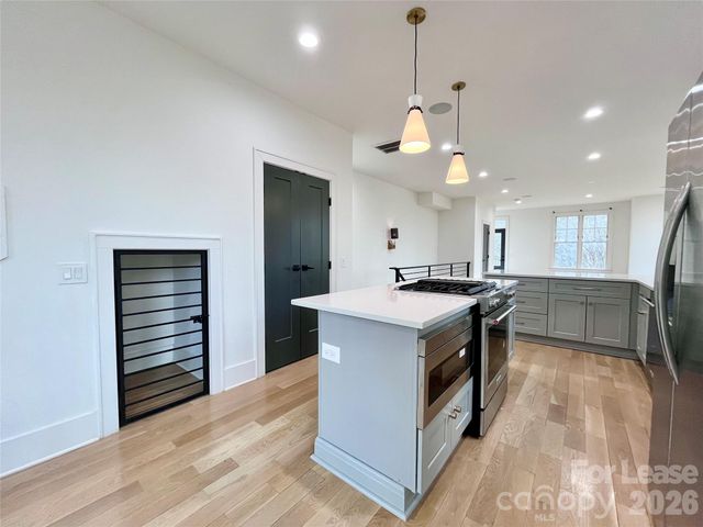 614 West Boulevard, Charlotte, NC 28203