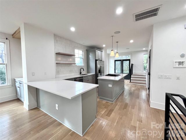 614 West Boulevard, Charlotte, NC 28203