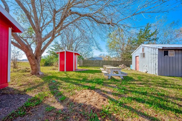 8912 Park Street, Needville, TX 77461