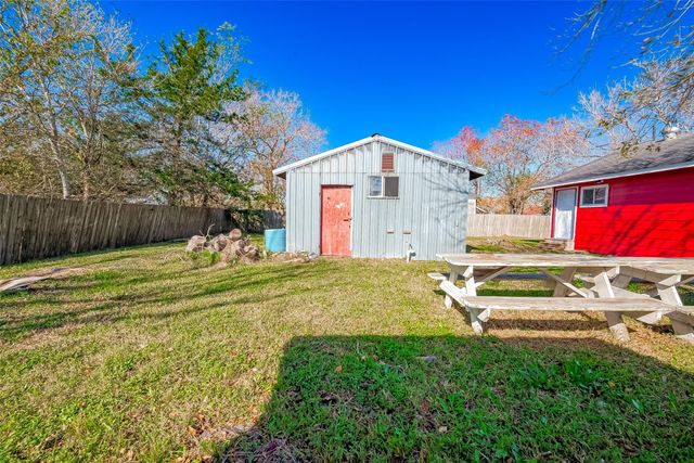 8912 Park Street, Needville, TX 77461