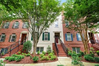 869 Perennial Drive 107, Atlanta, GA 30328