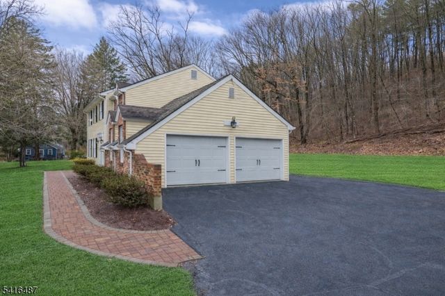 210 Musconetcong River Rd, Lebanon Twp., NJ 07882