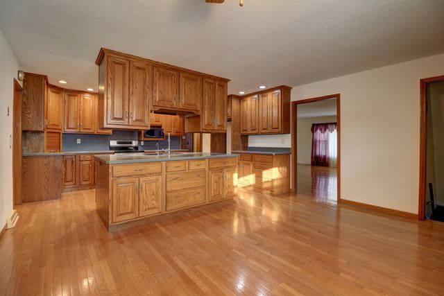 27829 Larson Street, Rock Falls, IL 61071