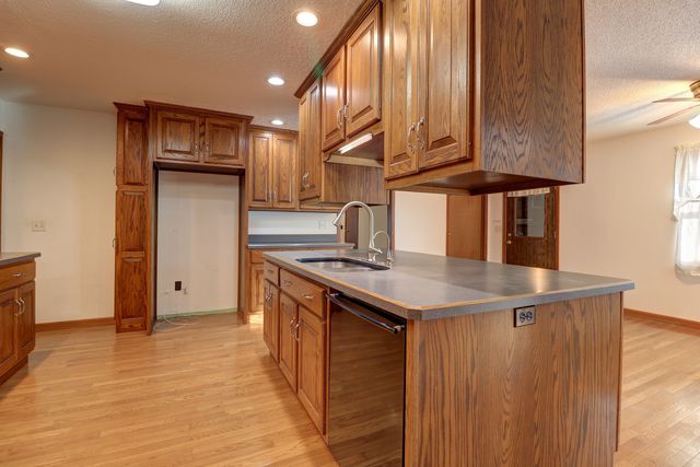 27829 Larson Street, Rock Falls, IL 61071