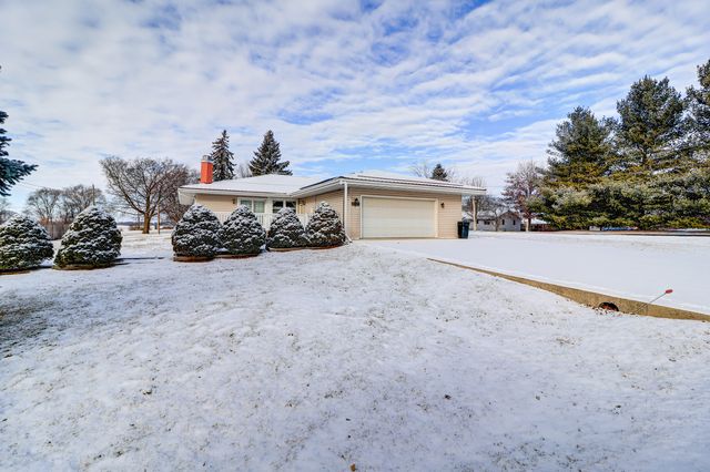 27829 Larson Street, Rock Falls, IL 61071