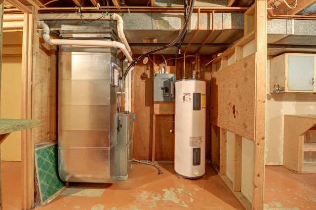 27829 Larson Street, Rock Falls, IL 61071