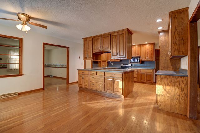 27829 Larson Street, Rock Falls, IL 61071