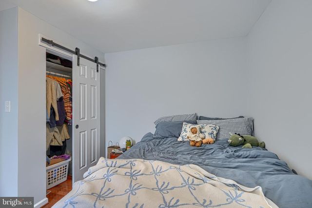 3425 KESWICK RD, Baltimore, MD 21211
