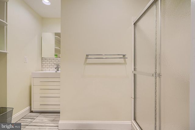 3425 KESWICK RD, Baltimore, MD 21211