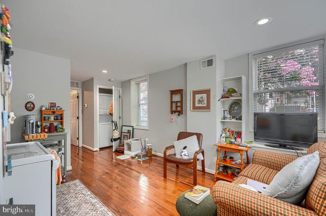 3425 KESWICK RD, Baltimore, MD 21211