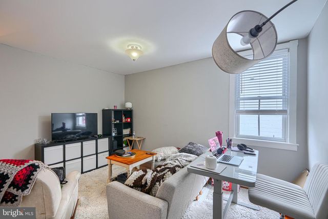 3425 KESWICK RD, Baltimore, MD 21211