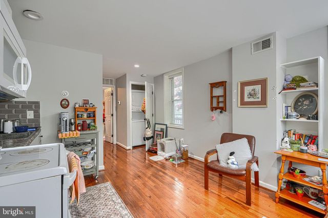 3425 KESWICK RD, Baltimore, MD 21211