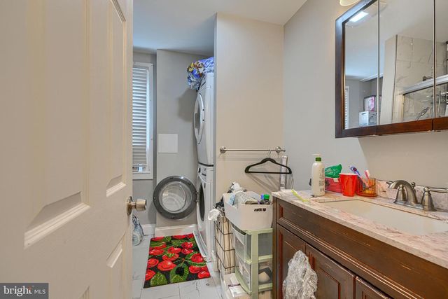 3425 KESWICK RD, Baltimore, MD 21211
