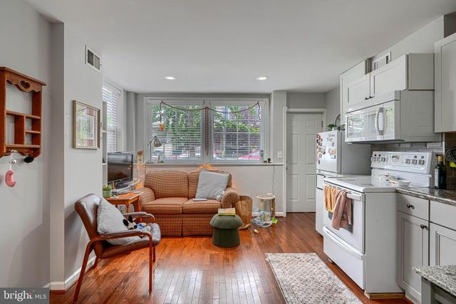 3425 KESWICK RD, Baltimore, MD 21211