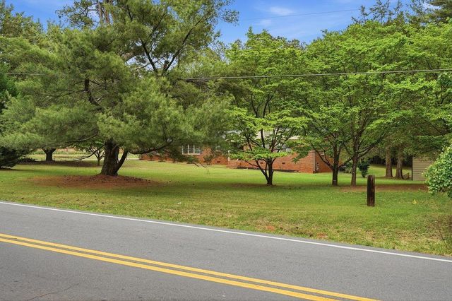 4129 Clifton Glendale Road, Spartanburg, SC 29307