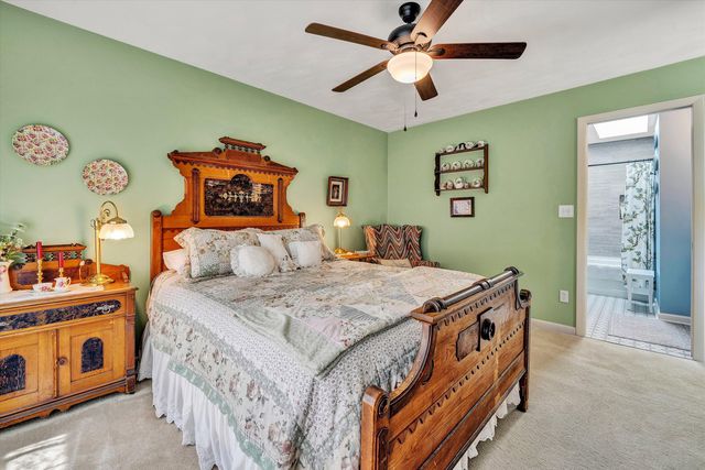 54 Windlass Pointe DR, Moneta, VA 24121