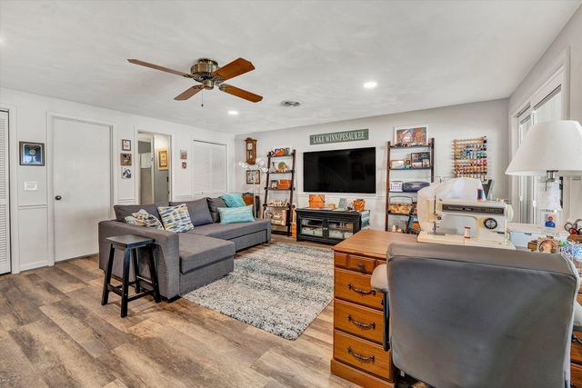 54 Windlass Pointe DR, Moneta, VA 24121