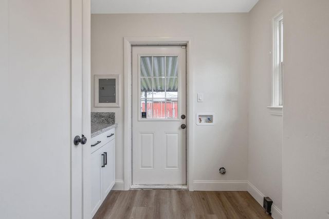 5009 E Clay Avenue, Fresno, CA 93727