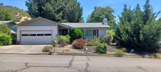 409 NE Royal Drive, Grants Pass, OR 97526