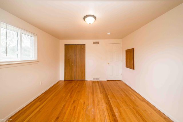 23937 Thomas Street, Warren, MI 48091