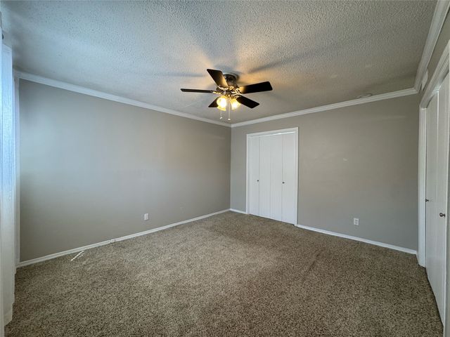 7832 Royal Lane 211, Dallas, TX 75230